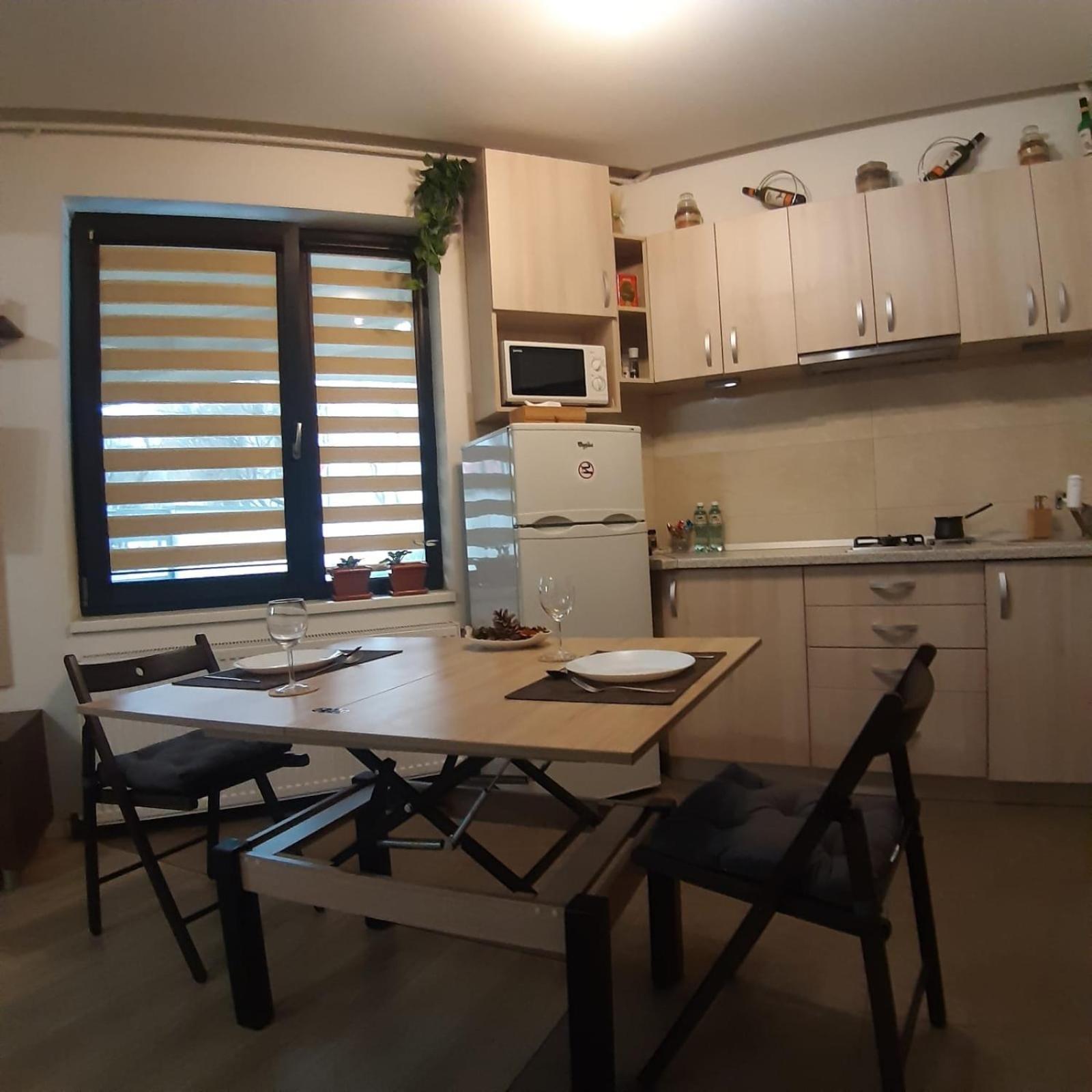 Casa Sara Apartment Bukares Bagian luar foto